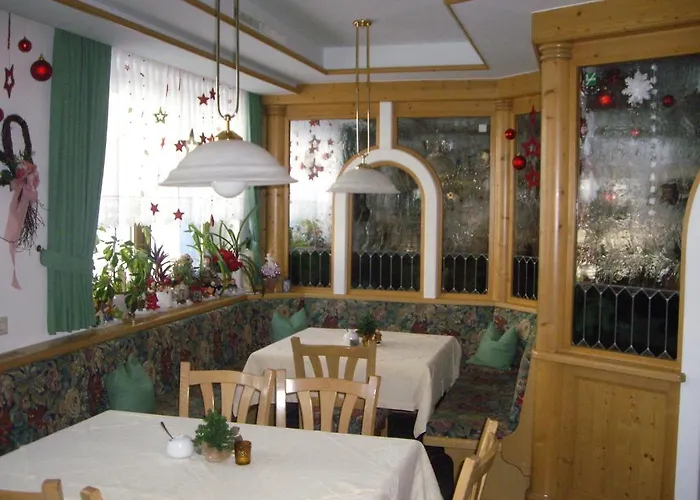 科伦斯皮特旅馆 *